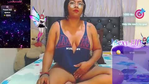 Carolina online show from January 2025 08:53:01 PM