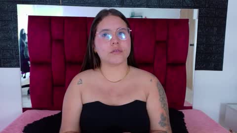 Snapshot of april1_sc chatting on September 2025 12:27:01 PM April SC online show from September 2025 12:27:01 PM