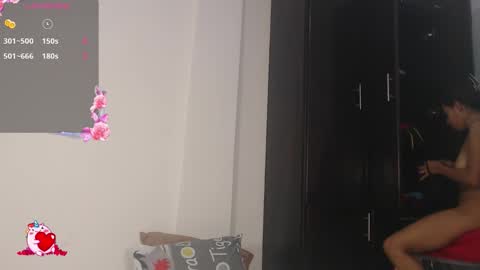          online show from November 2025 01:12:02 PM