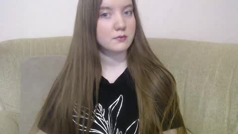 Snapshot of aquanarmin chatting on November 2025 08:24:01 AM Josefin online show from November 2025 08:24:01 AM