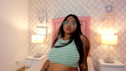 aria_star7 online show from September 2025 10:00:01 PM