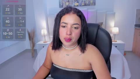 Aria  online show from September 2025 08:02:02 PM