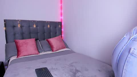  Ariana Poarch online show from December 2024 05:04:02 AM