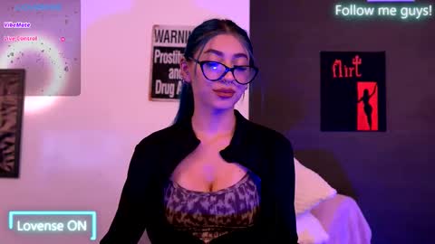 Aria  online show from September 2025 07:05:01 PM