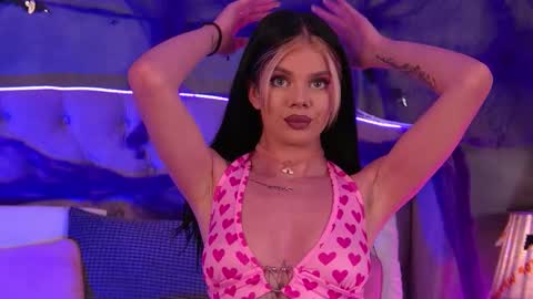 Ariell online show from October 2025 05:08:02 PM