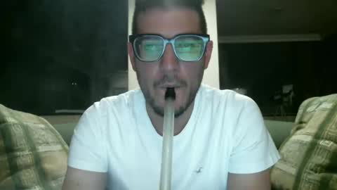 Snapshot of arielsinho chatting on October 2025 05:15:02 AM Anon online show from October 2025 05:15:02 AM