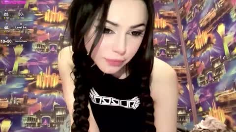 Arinka online show from December 2024 03:31:02 PM