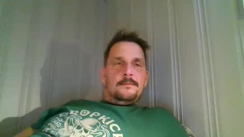 Snapshot of ariparikrigsmann chatting on November 2025 01:03:01 PM ariparikrigsmann online show from November 2025 01:03:01 PM