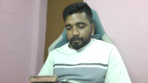 Snapshot of arunaru447 chatting on December 2025 05:26:02 AM arunaru447 online show from December 2025 05:26:02 AM