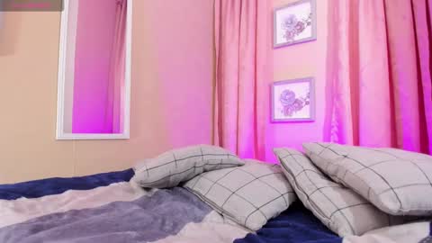 ash online show from February 2025 03:04:01 AM