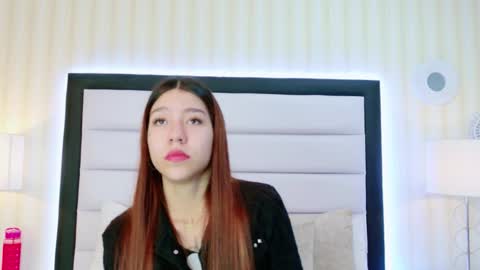 Snapshot of ashleyroberh chatting on October 2025 07:07:02 PM AshleyRoberh online show from October 2025 07:07:02 PM