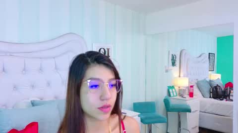 Snapshot of ashleyroberh chatting on November 2025 07:04:02 PM AshleyRoberh online show from November 2025 07:04:02 PM