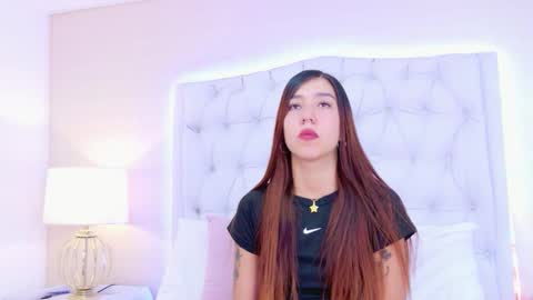 Snapshot of ashleyroberh chatting on December 2025 07:20:02 PM AshleyRoberh online show from December 2025 07:20:02 PM