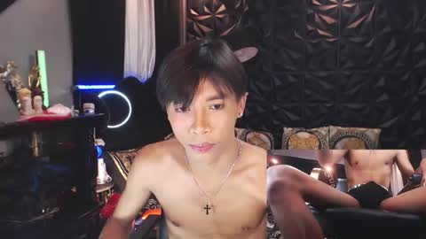 Snapshot of asianfuckertwink chatting on November 2025 07:30:02 AM asianfuckertwink online show from November 2025 07:30:02 AM