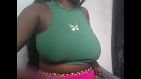 Snapshot of assnpussyx chatting on October 2025 09:18:01 AM assnpussyx online show from October 2025 09:18:01 AM