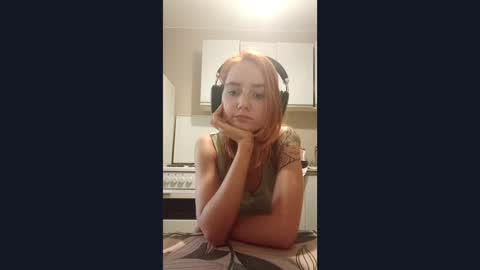 Bella online show from October 2025 01:09:02 PM