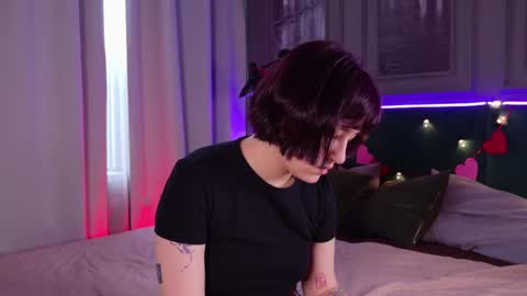Audrey online show from February 2025 09:03:01 AM