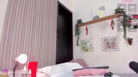 Snapshot of aura_moon chatting on December 2024 10:34:01 AM Hello I am Marcela follow me on my instagram aura moon11 online show from December 2024 10:34:01 AM