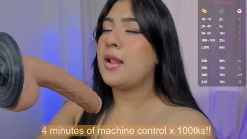 Snapshot of aurorasexy_01 chatting on December 2025 05:28:02 PM Aurora IG Aurorasexy0 online show from December 2025 05:28:02 PM