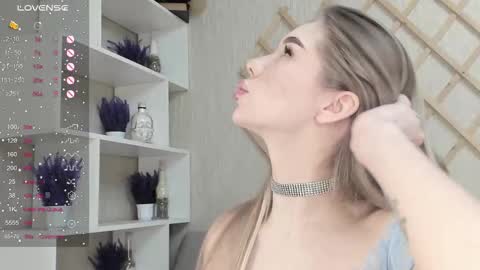 Dasha online show from October 2025 11:41:02 AM