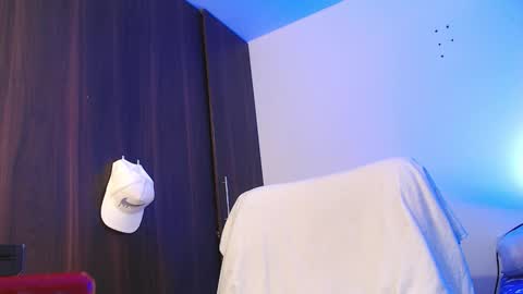 Snapshot of axel_7070 chatting on November 2025 12:16:01 PM Independiente Model online show from November 2025 12:16:01 PM