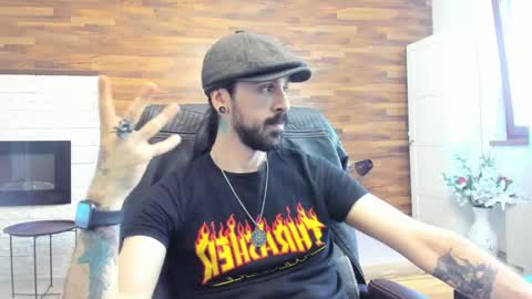 Snapshot of axelcolton chatting on November 2025 11:22:02 AM AxelColton online show from November 2025 11:22:02 AM