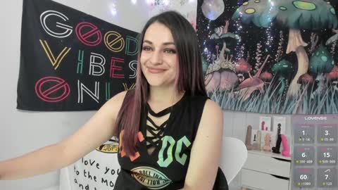 Azucena R online show from December 2024 06:06:02 PM