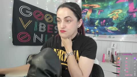 Azucena R online show from December 2024 03:00:02 PM
