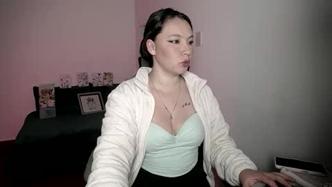 Snapshot of babenik_777 chatting on November 2025 06:11:02 AM babenik_777 online show from November 2025 06:11:02 AM