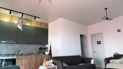 Snapshot of baby_meimei chatting on October 2025 04:34:02 AM mei online show from October 2025 04:34:02 AM