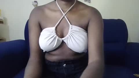 Snapshot of babysl0909 chatting on February 2025 08:28:01 PM babysl0909 online show from February 2025 08:28:01 PM