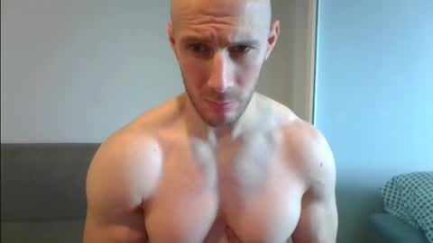 baldyboyy online show from February 2025 06:39:01 AM
