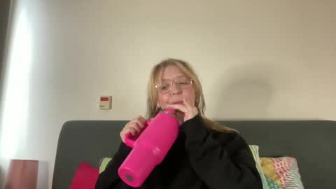 barbiegirl966 online show from January 2025 11:18:02 AM