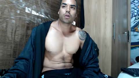 Snapshot of bbc_monster1 chatting on November 2025 03:34:02 PM Justin online show from November 2025 03:34:02 PM