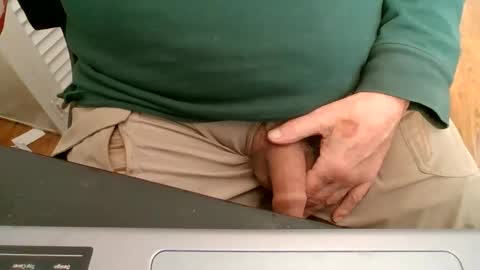 Bruno online show from November 2025 06:55:02 PM