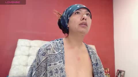 Snapshot of becky__huston chatting on November 2025 07:13:01 PM Becky online show from November 2025 07:13:01 PM