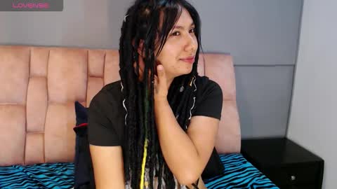 Snapshot of becky__huston chatting on November 2025 11:38:01 PM Becky online show from November 2025 11:38:01 PM