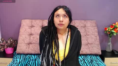 Snapshot of becky__huston chatting on November 2025 01:32:02 PM Becky online show from November 2025 01:32:02 PM