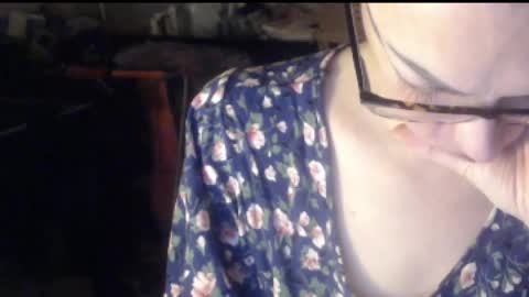 BeettyDream online show from October 2025 07:03:01 PM