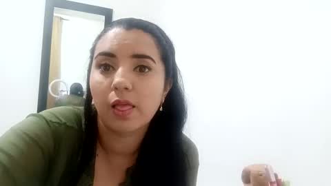 Sarah online show from November 2025 11:26:01 PM