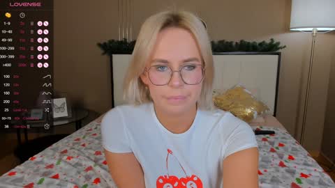 Bella online show from December 2024 04:15:02 AM