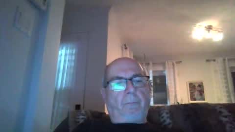 bernard1102 online show from January 2025 11:41:02 AM