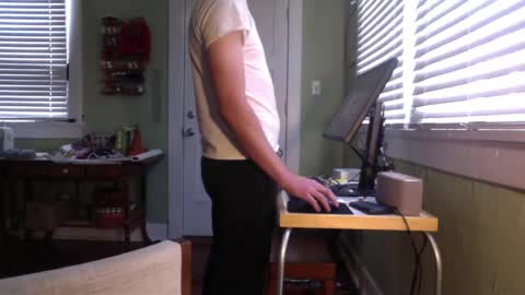 best_triam online show from February 2025 05:18:02 PM