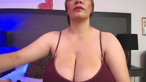 Tell me Sophia  online show from January 2025 08:44:01 PM