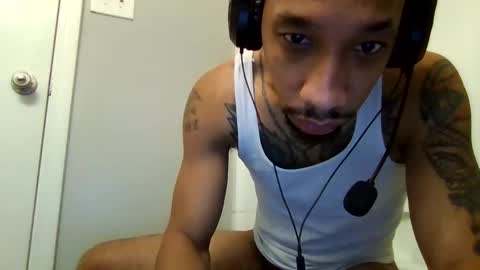 Snapshot of bigdickmarixxx chatting on November 2025 09:56:02 AM bigdickmarixxx online show from November 2025 09:56:02 AM