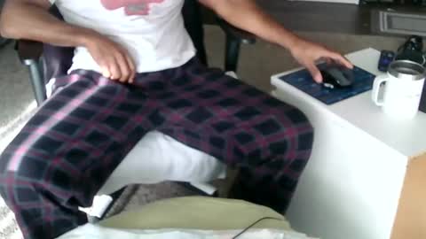 biggyballs900 online show from December 2025 06:59:02 PM