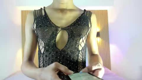 Sam online show from November 2025 03:48:02 PM