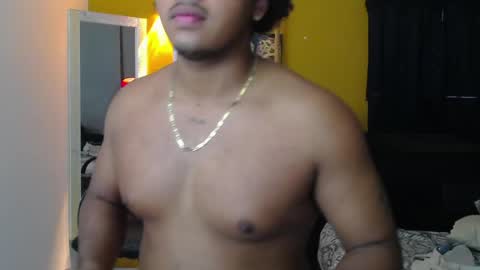 black_king_241 online show from February 2025 06:08:02 PM