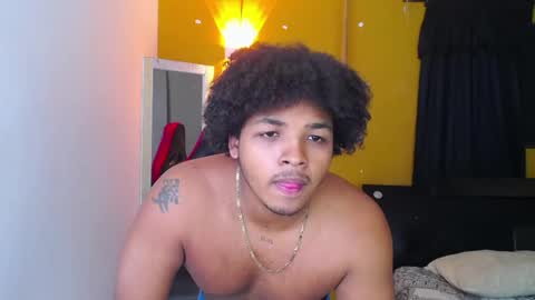black_king_241 online show from February 2025 05:53:01 AM