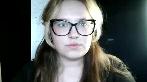 blesskitty_ online show from September 2025 01:10:01 PM
